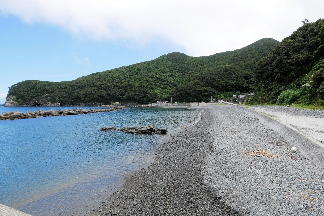 下梶寄(しもかじ)海水浴場