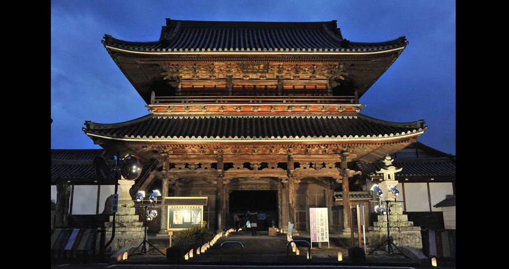 東本願寺四日市別院