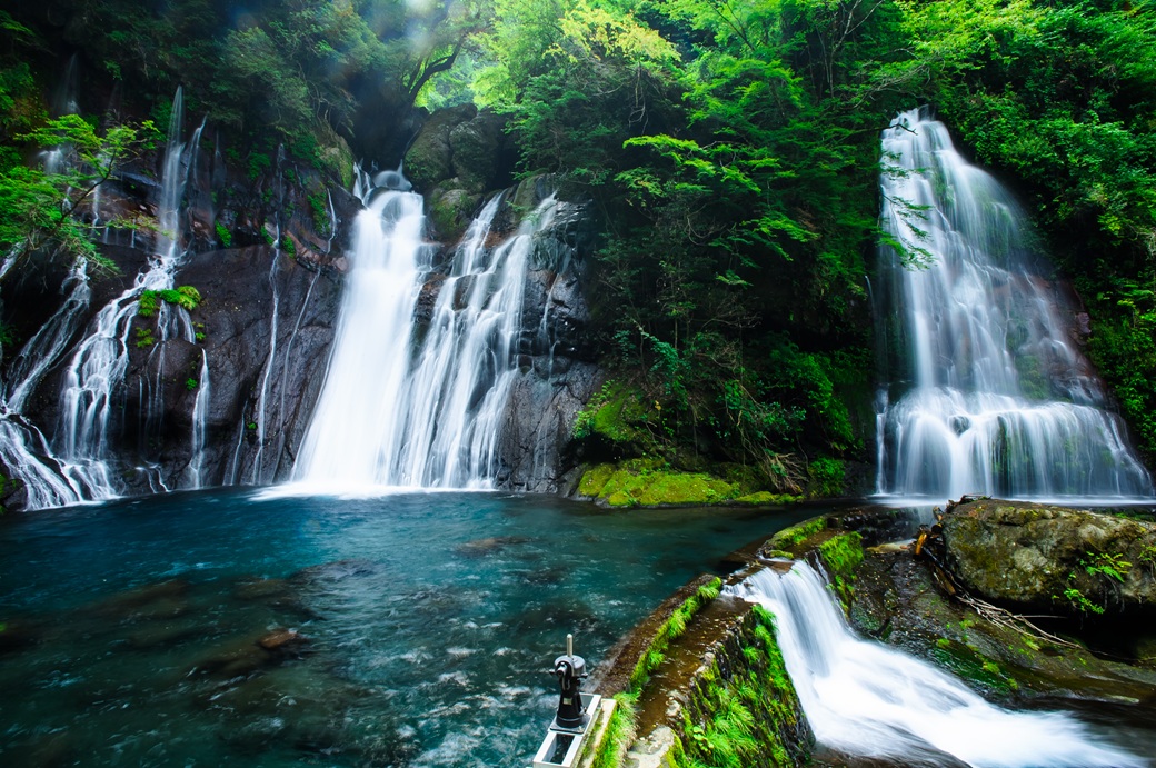 白水の滝
