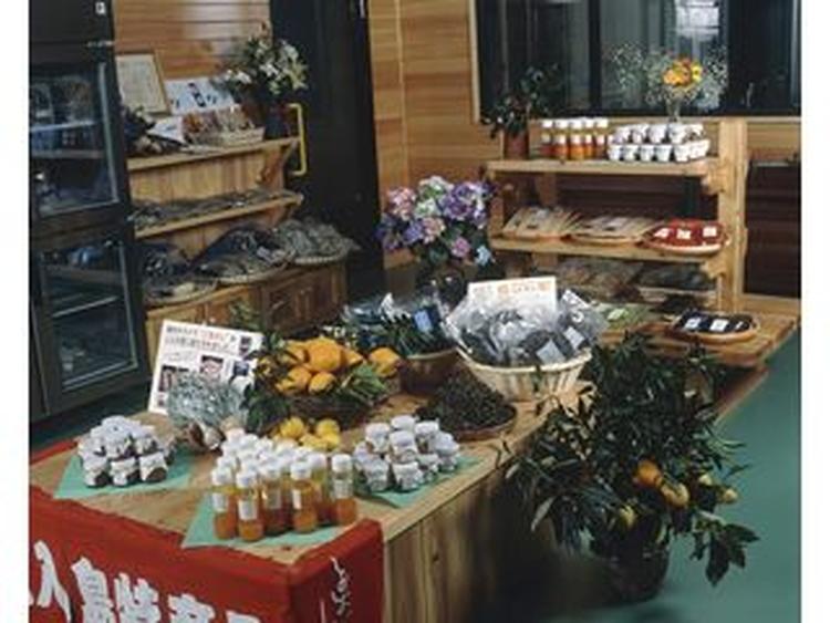 大入島　食彩館