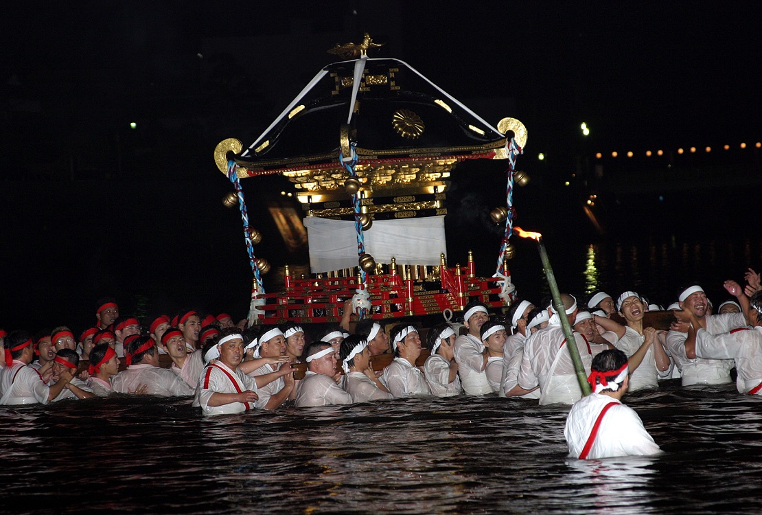 若宮八幡神社秋季大祭・裸祭り