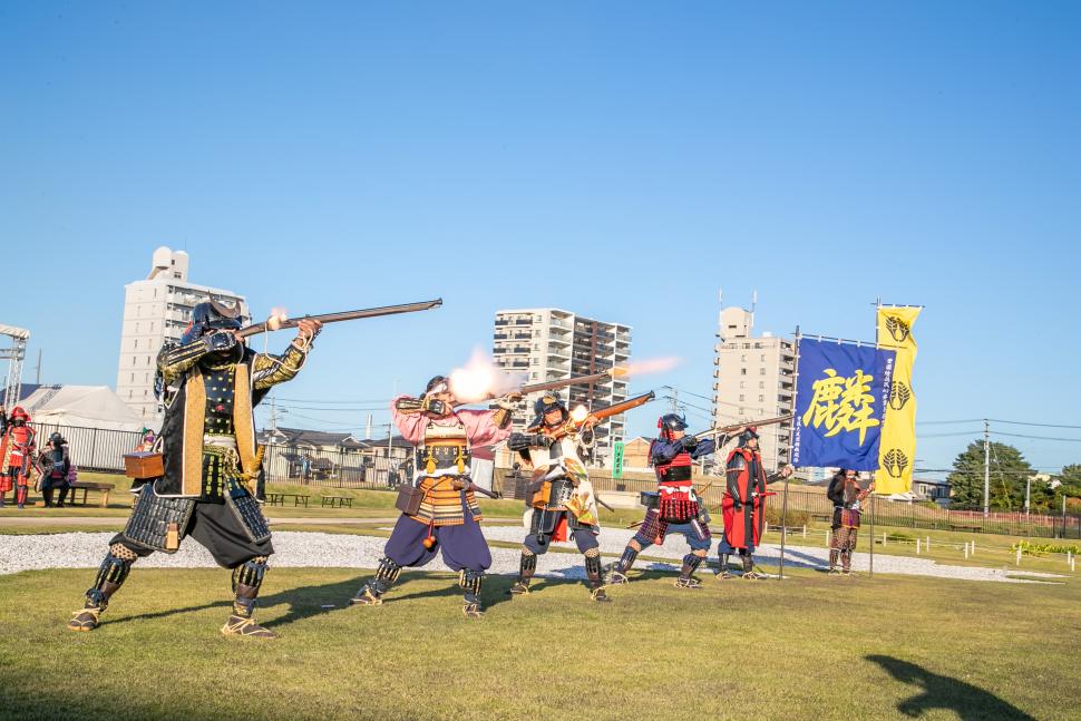 【大友氏館跡庭園】鉄砲納め「納射会」(無料)