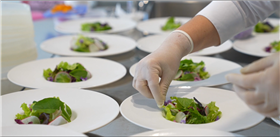 過去のレストランの料理