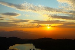 八面山大池 夕陽を望む丘
